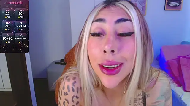 Martina Dash online show from 7, 2, 2025