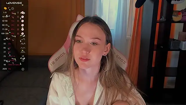 Amelia Lein online show from 17, 1, 2025