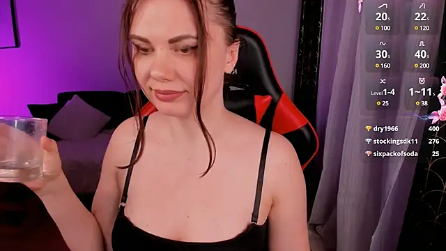 Kristina Logan online show from 15, 2, 2025