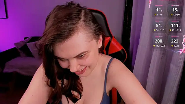 Kristina Logan online show from 6, 3, 2025