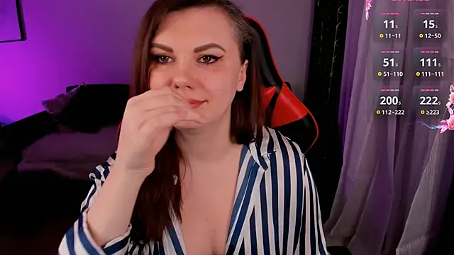 Kristina Logan online show from 5, 3, 2025