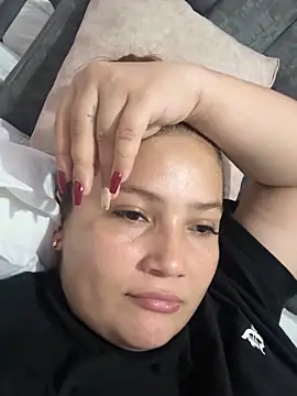 EmilyBarragan online show from 29, 1, 2025