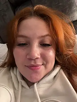 EmilyBarragan online show from 17, 1, 2025