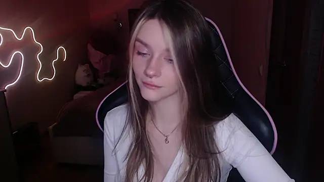 Snapshot of jeann_elsaa chatting on 13, 3, 2025 jeann elsaa online show from 13, 3, 2025