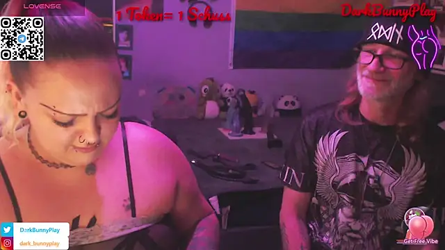 DarkBunnyPlay online show from 25, 9, 2025