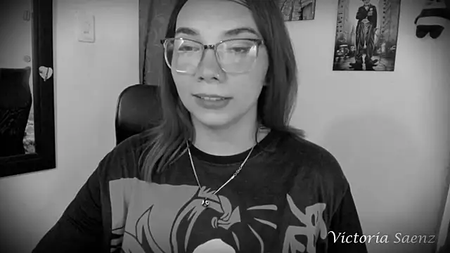 victoriaasaenz  online show from 12, 2, 2025