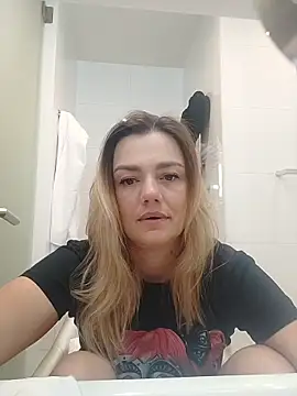 KrissSexi online show from 11, 11, 2025