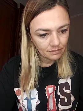 KrissSexi online show from 7, 10, 2025