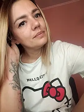 KrissSexi online show from 10, 9, 2025