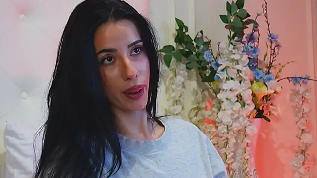 AmeliaJune online show from 9, 4, 2026