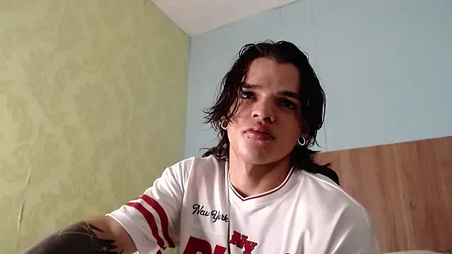 AlbertBernal69 online show from 2, 10, 2025