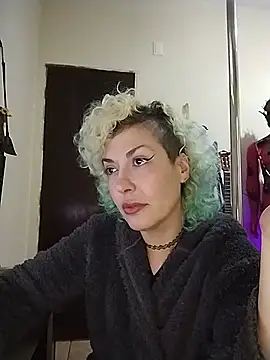 MariLouM online show from 7, 7, 2026