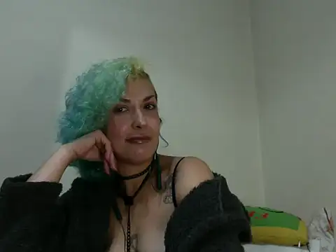 MariLouM online show from 17, 5, 2026