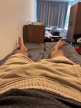 Snapshot of mihaixxx1 chatting on 19, 9, 2025 mihaixxx1 online show from 19, 9, 2025