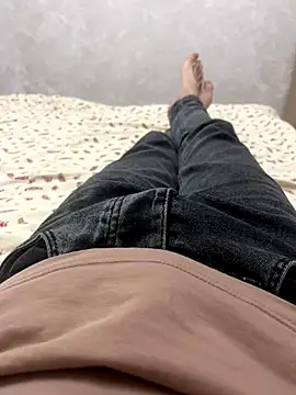 Snapshot of mihaixxx1 chatting on 22, 10, 2025 mihaixxx1 online show from 22, 10, 2025