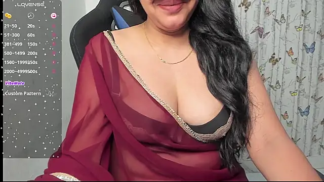 Snapshot of Sweet_Riya chatting on 23, 7, 2026 Sweet Riya online show from 23, 7, 2026