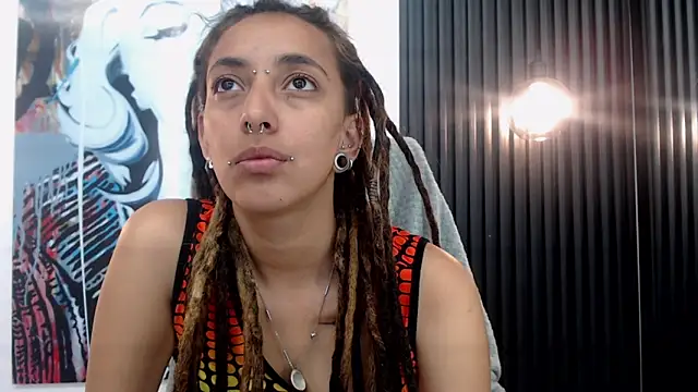 Snapshot of ORIANNA_BODMOD chatting on 4, 6, 2026 ORIANNA BODMOD online show from 4, 6, 2026