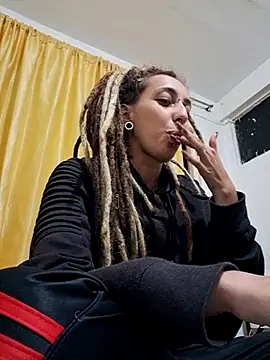 Snapshot of ORIANNA_BODMOD chatting on 7, 6, 2026 ORIANNA BODMOD online show from 7, 6, 2026