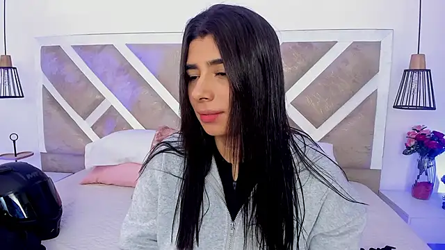ZiaCalifa online show from 20, 6, 2026