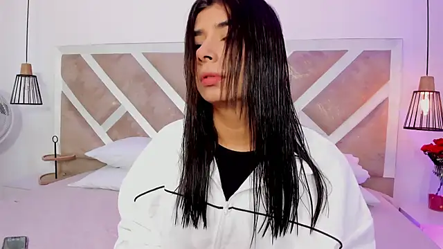 ZiaCalifa online show from 20, 4, 2026