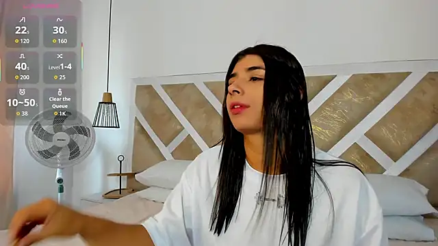 ZiaCalifa online show from 27, 3, 2026