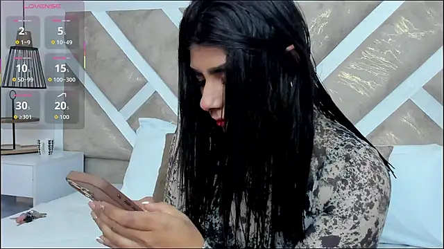 ZiaCalifa online show from 7, 1, 2026