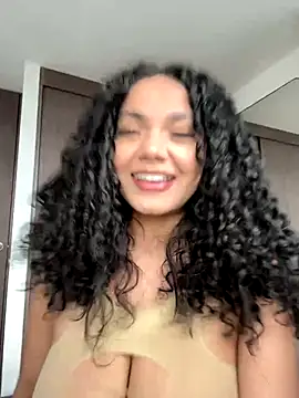 Mariecurl online show from 31, 10, 2025