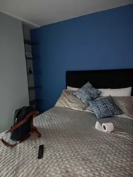 Insane Issa online show from 14, 2, 2025