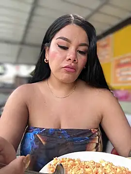 Insane Issa online show from 10, 2, 2026