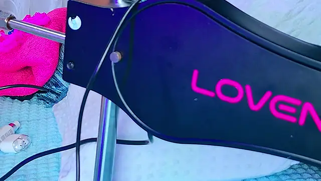 NathaxaLeans online show from 15, 11, 2025