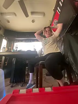 SummerBlueMoon online show from 17, 4, 2026