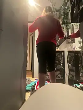 SummerBlueMoon online show from 9, 2, 2026