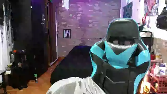 AngelaQueen  online show from 29, 11, 2025