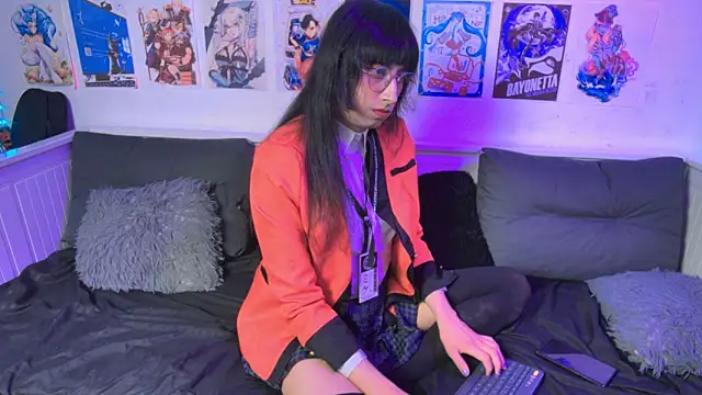 Snapshot of snowblack_ chatting on 6, 6, 2026 snowblack online show from 6, 6, 2026