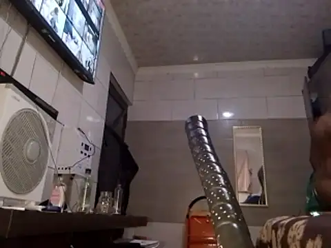 Snapshot of Stormward chatting on 23, 3, 2026 Stormward online show from 23, 3, 2026