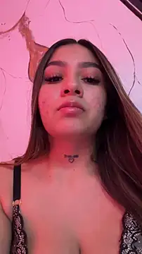 LunaBaker-1 online show from 5, 4, 2026