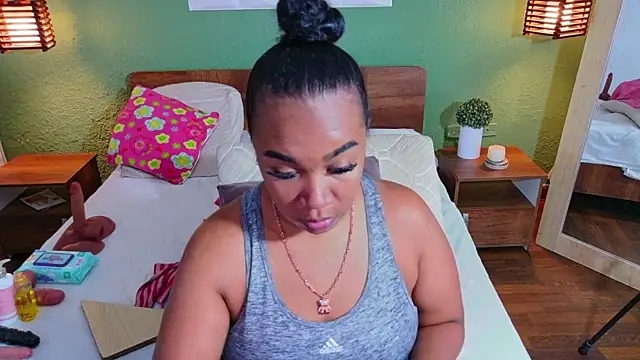 dannaahbrown online show from 16, 6, 2026