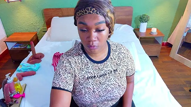 dannaahbrown online show from 2, 4, 2026