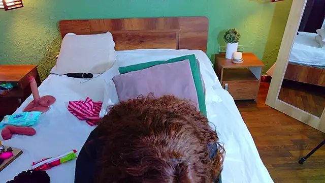 dannaahbrown online show from 10, 4, 2026