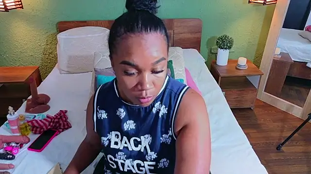 dannaahbrown online show from 4, 7, 2026