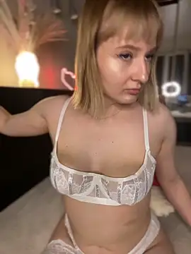 evaran  online show from 4, 4, 2026