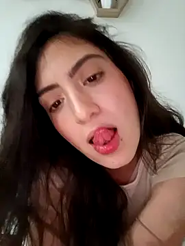 MIYESSI online show from 31, 1, 2026