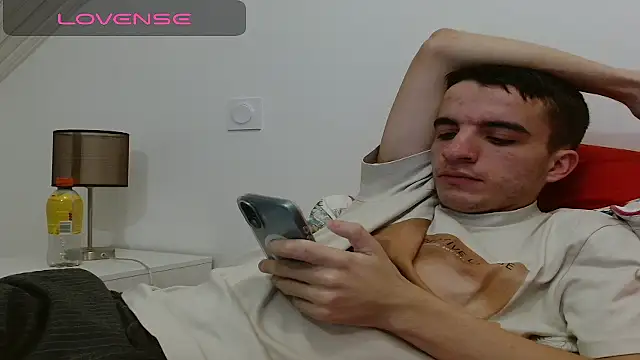 Tombgy07 online show from 9, 11, 2025