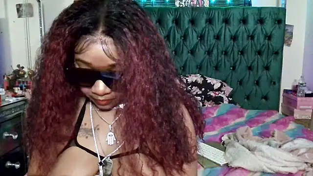 YasmineMinaj online show from 14, 1, 2026