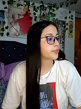 Snapshot of persefone_core chatting on 14, 3, 2025 persefone core online show from 14, 3, 2025