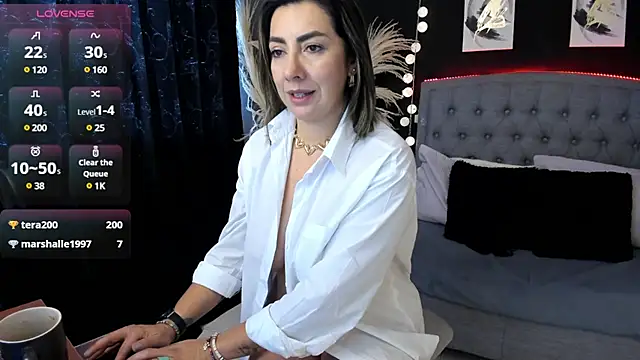Isabella lt online show from 20, 2, 2025