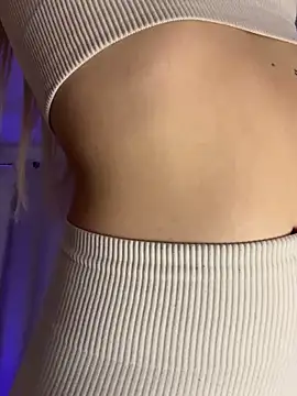 Snapshot of KittyKatyDream chatting on 29, 1, 2025 KittyKatyDream online show from 29, 1, 2025