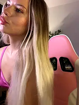 KittyKatyDream online show from 11, 11, 2025