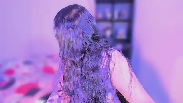Snapshot of Soysofiarodrigu chatting on 12, 3, 2025 Soysofiarodrigu online show from 12, 3, 2025