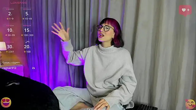 tati cardenas online show from 11, 3, 2025